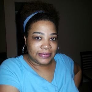 Meet your Posher, Linette